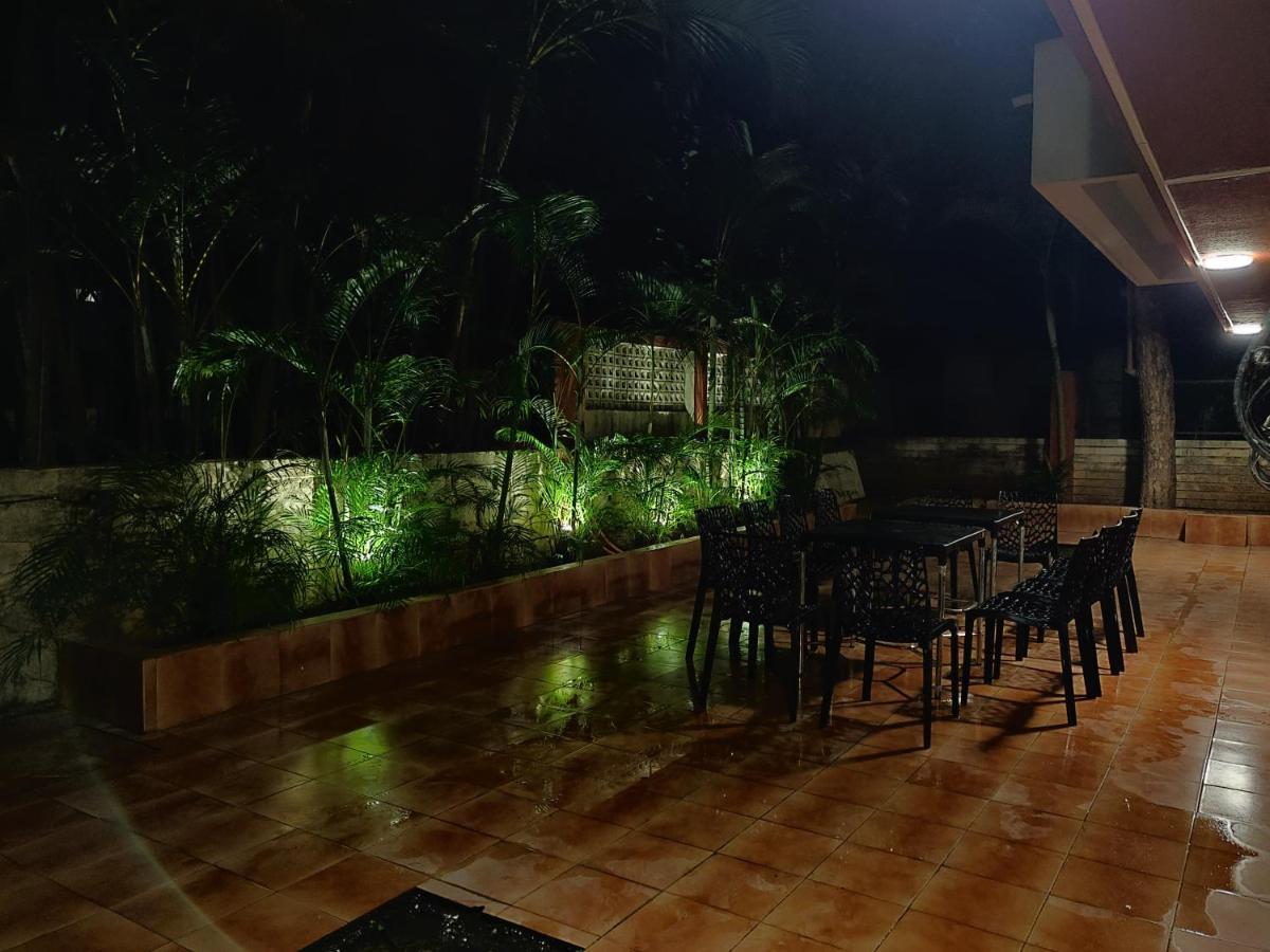 Sunstone Villa Лонавала Экстерьер фото